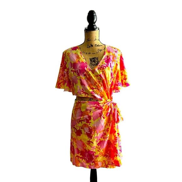 SHEIN Floral Print Butterfly Sleeve Cut Out Twist Side Dress Size XL 4 0401 - Picture 2 of 14
